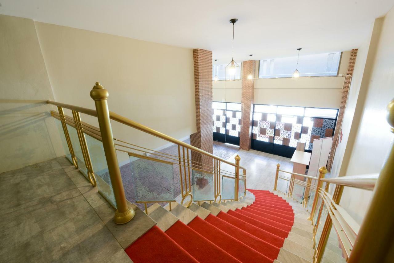 Oyo 347 Southside Residence Pattaja Kültér fotó