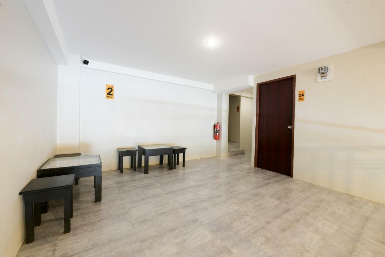 Oyo 347 Southside Residence Pattaja Kültér fotó