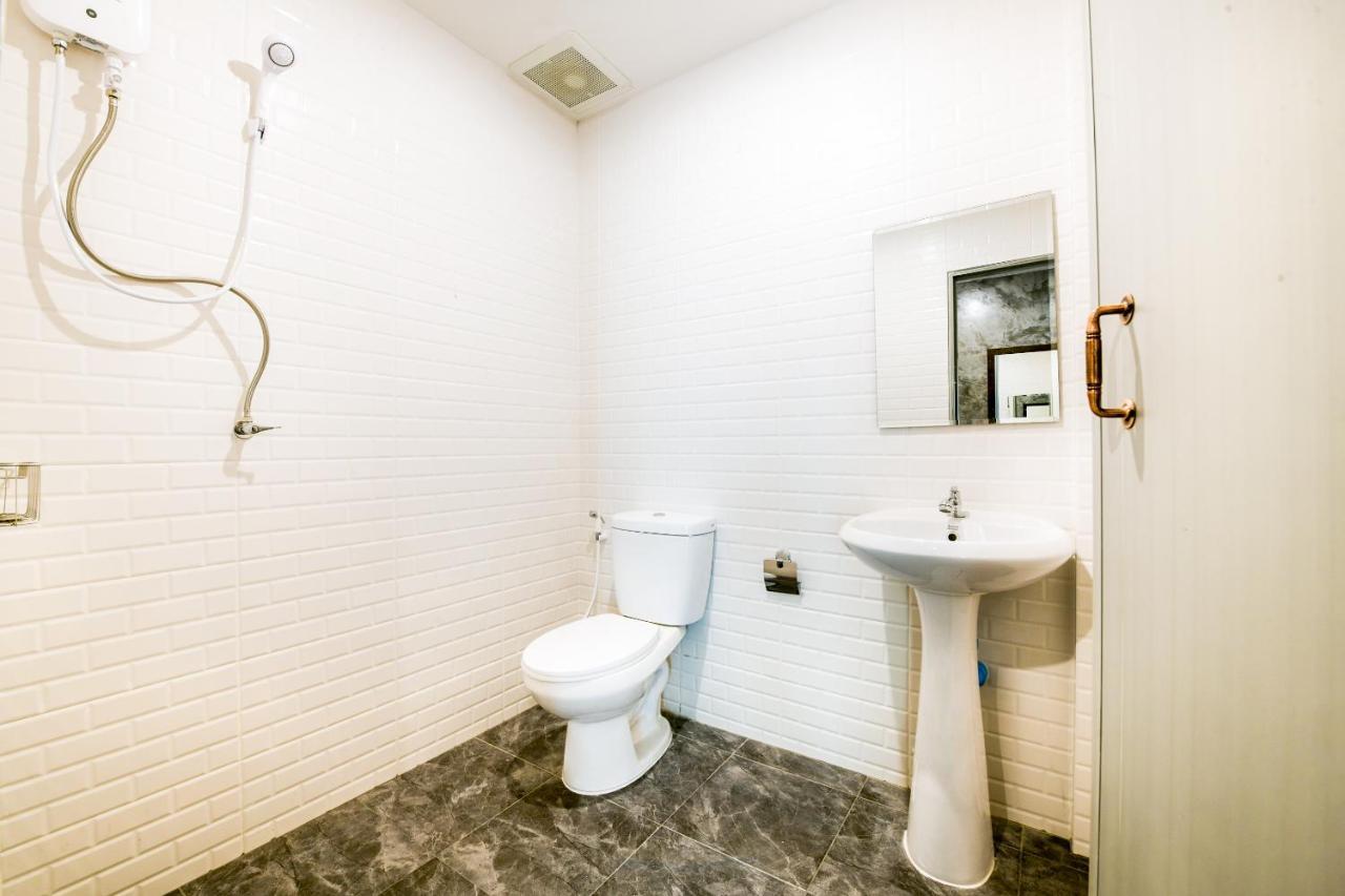 Oyo 347 Southside Residence Pattaja Kültér fotó